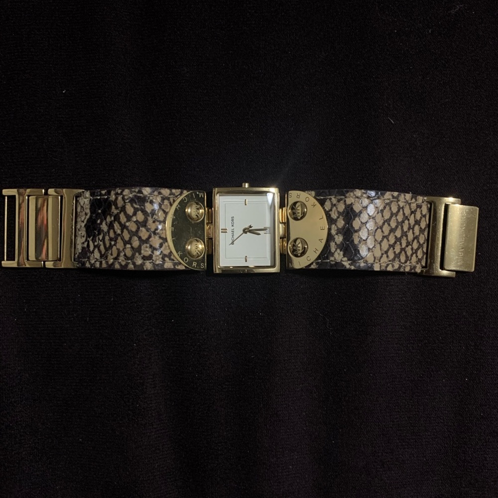 Michael Kors Women’s Watch gold snake skin leather